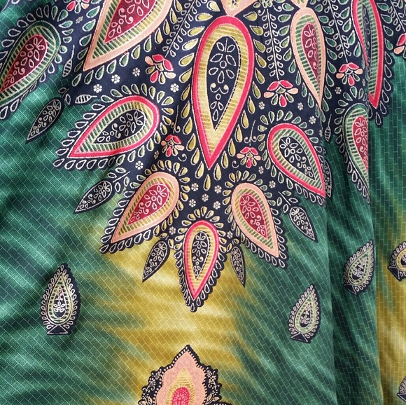 Beautiful Kaftan Dress - Picture 5 of 7